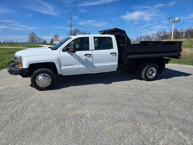 2019-chevrolet-silverado-3500-image-5
