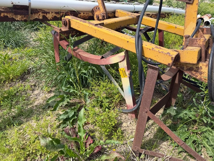 #46925-•-(2)-fuel-tank-stands-image-12
