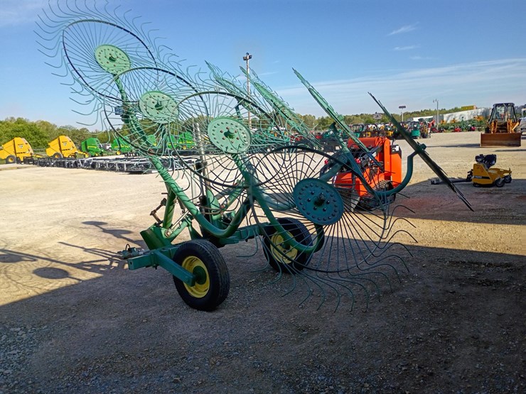 john-deere-702-image-3