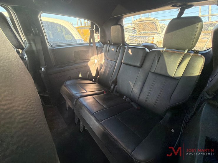 2019-dodge-grand-caravan-image-22