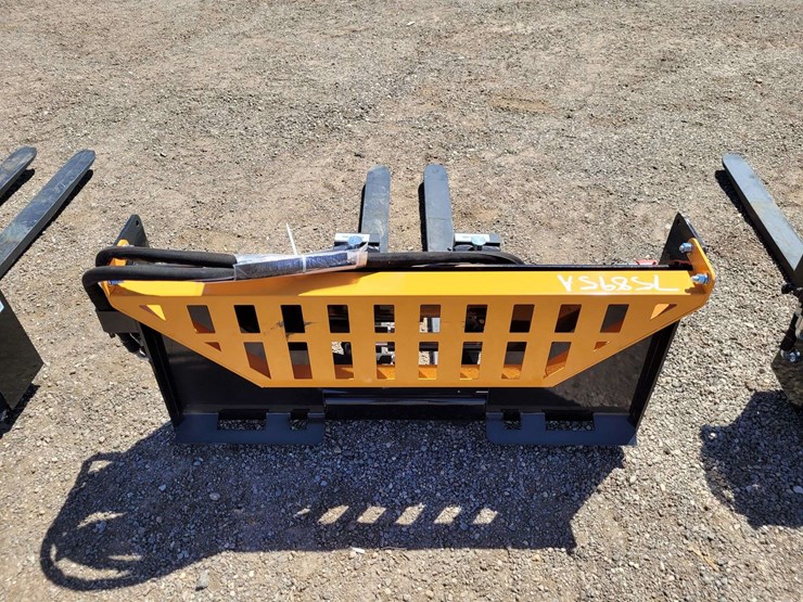 wolverine-pfa-11-3300g-pallet-fork-hydraulic-adjustable-image-4