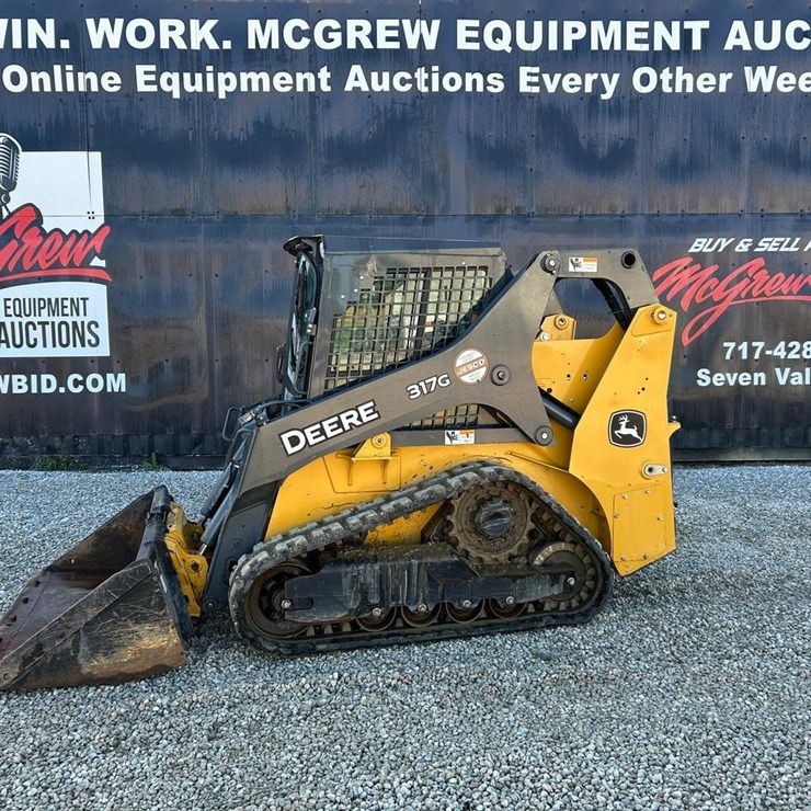 2016 DEERE 317G