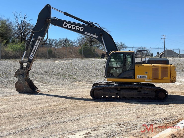 2019-john-deere-6-image-2