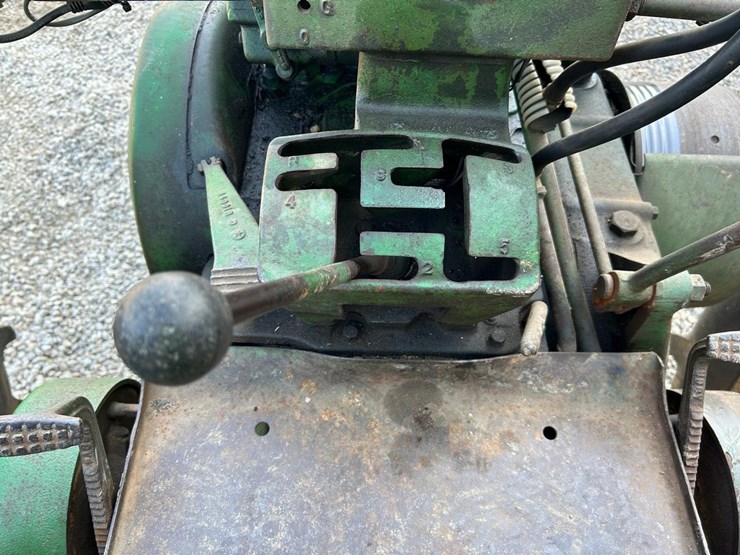 john-deere-60-image-22