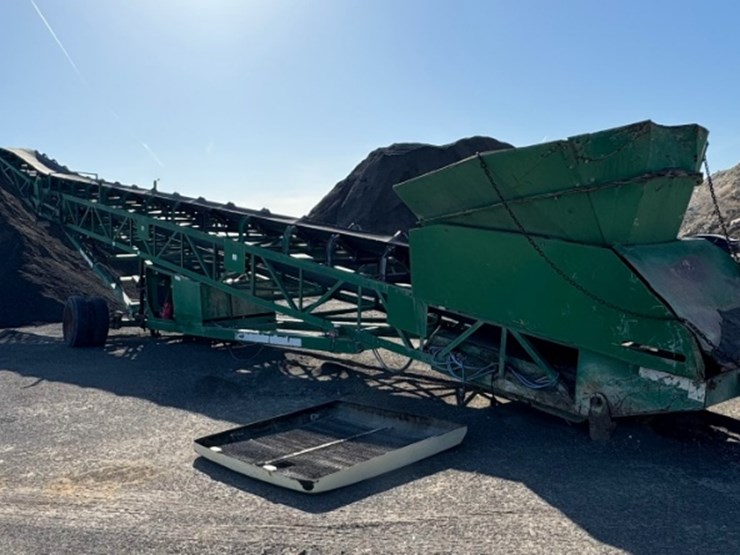 2012-mccloskey-36x80dkt-radial-stacking-conveyor-image-3