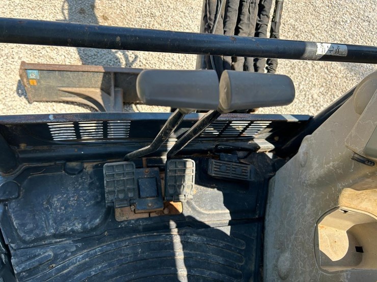 2016-deere-35g-image-19