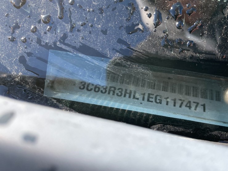 2014-dodge-ram-3500-image-44