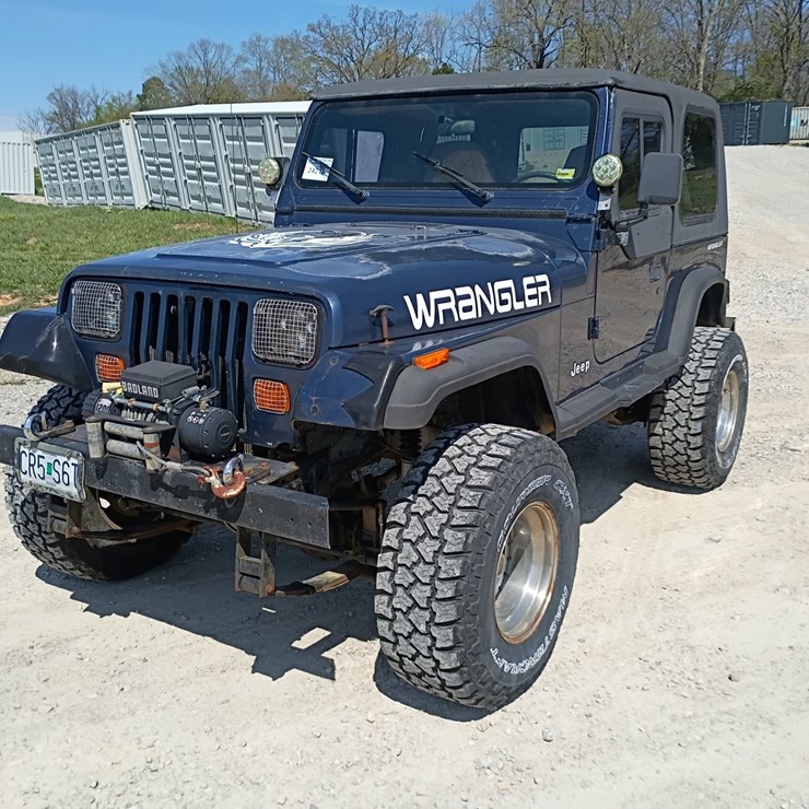 1993 JEEP WRANGLER