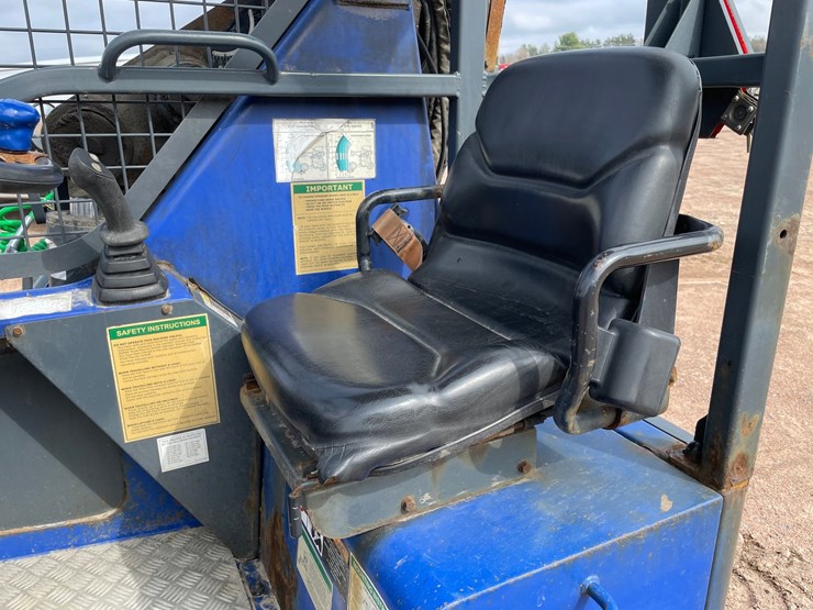 #1250-•-moffet-tm55-4w-piggyback-forklift-image-15