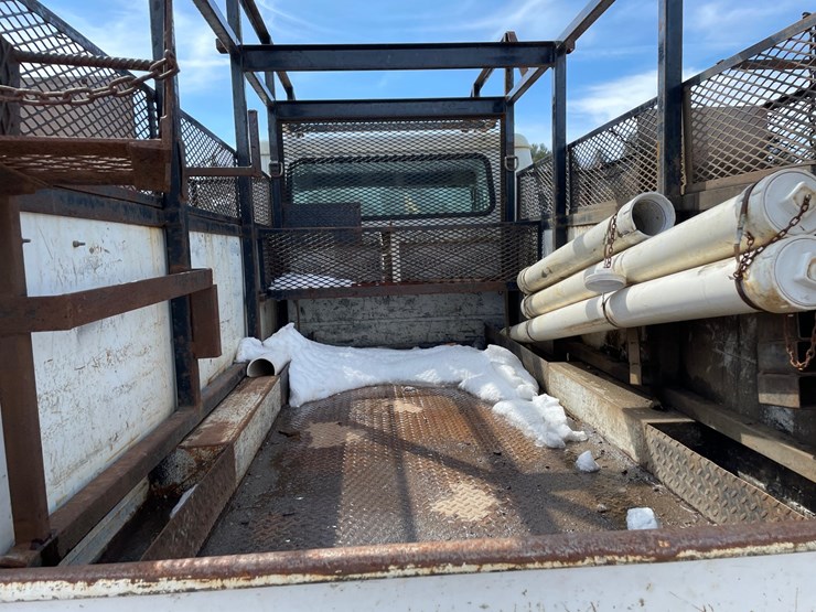 2002-international-4700-image-21