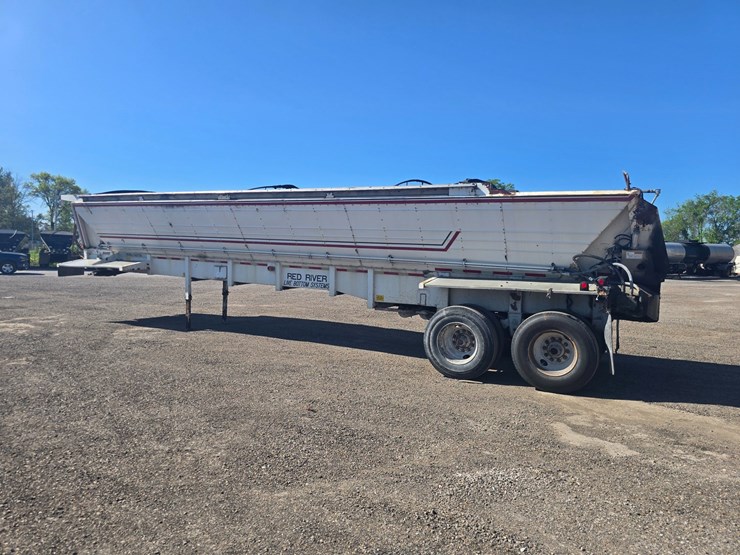 2000-red-river-live-bottom-image-10