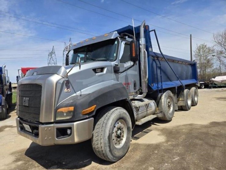 2012-caterpillar-ct660s-image-1