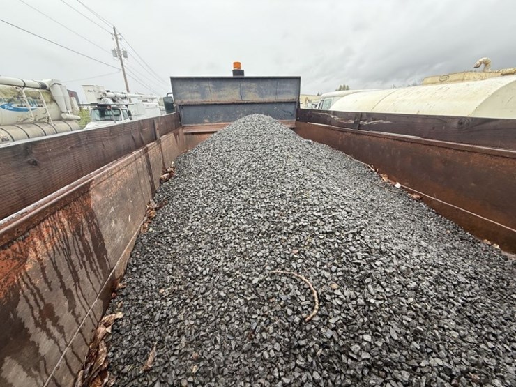 2006-international-durastar-4400-image-22