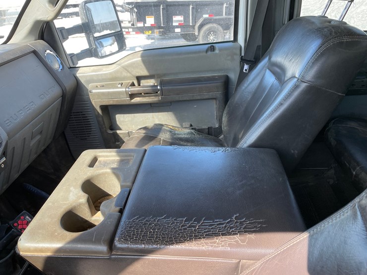 2011-ford-f350-image-41