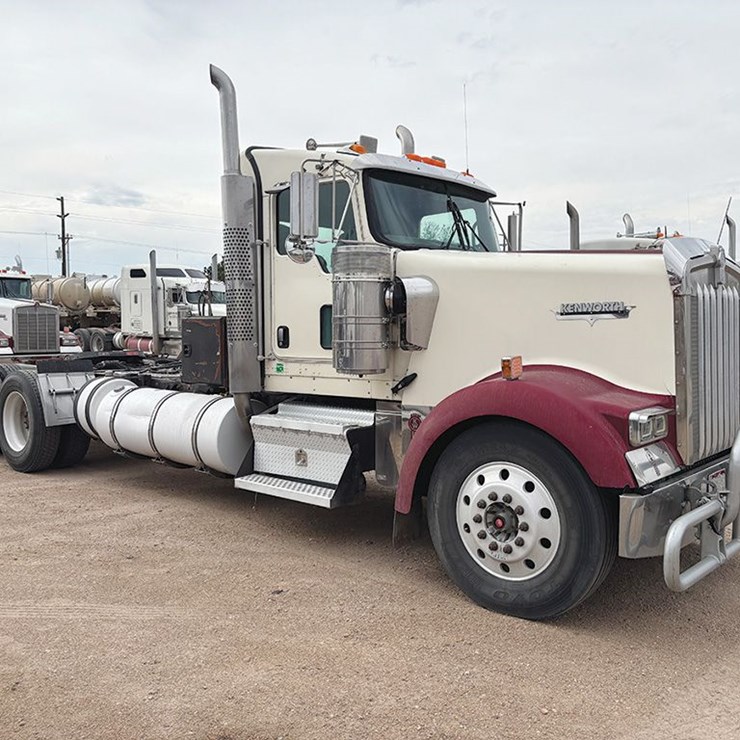 2007 KENWORTH W900L