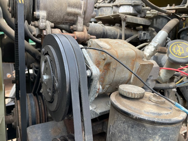 1995-ford-f700-image-52