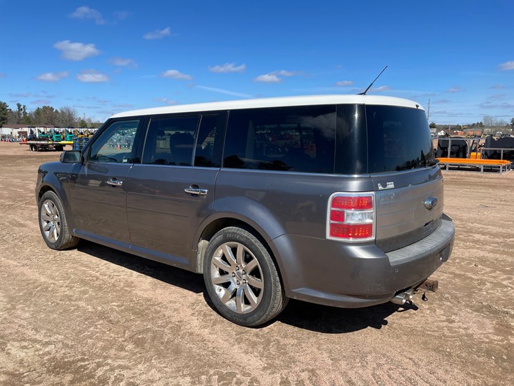 2009-ford-flex-image-3