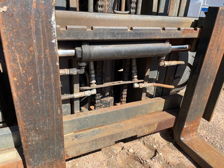 #1133-•-unicarriers-lp-forklift-image-10