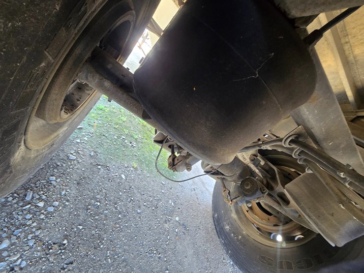 2010-timpte-hopper-bottom-image-44
