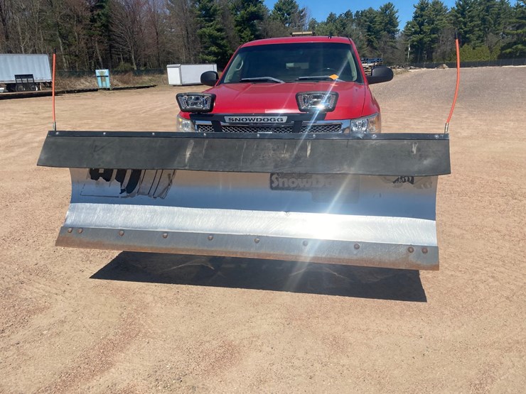 2012-chevrolet-silverado-1500-image-2