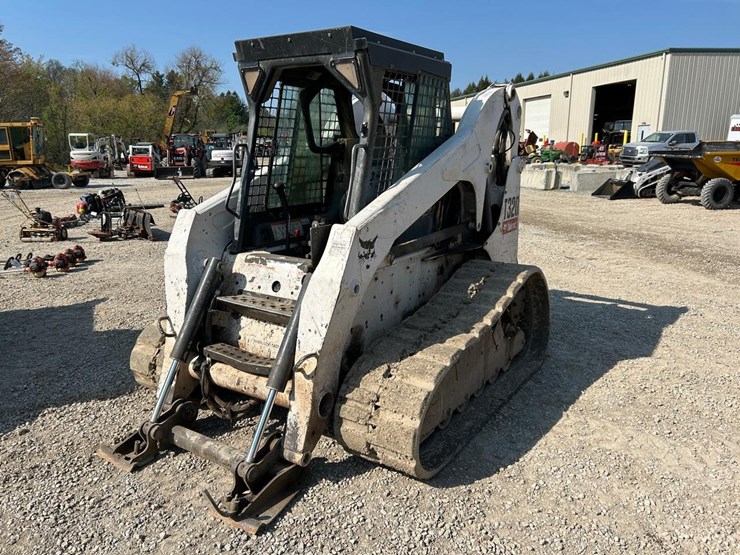 bobcat-t320-image-8