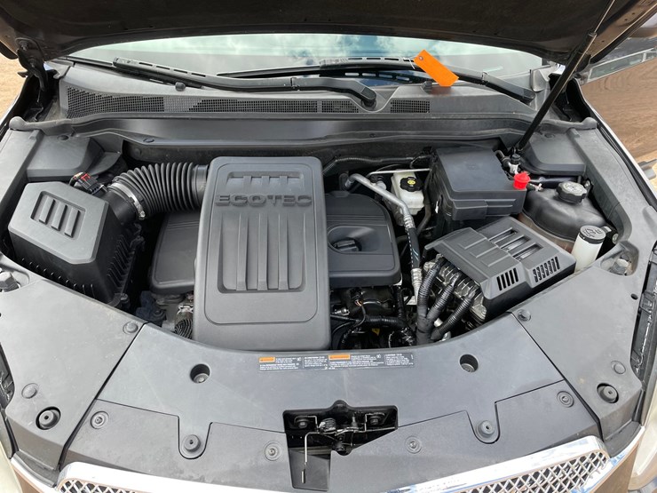 2016-chevrolet-equinox-lt-image-42