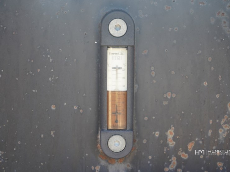 2018-mack-granite-gu713-image-37