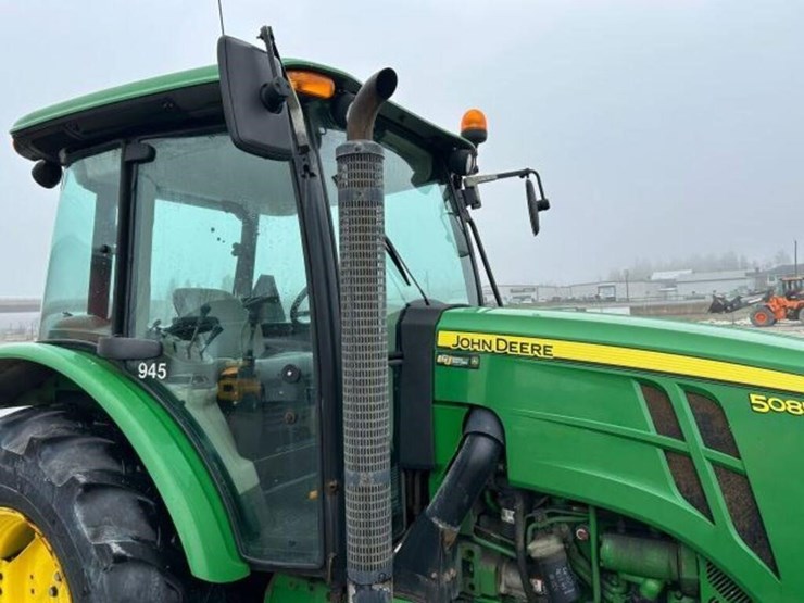 2016-john-deere-5085e-image-39