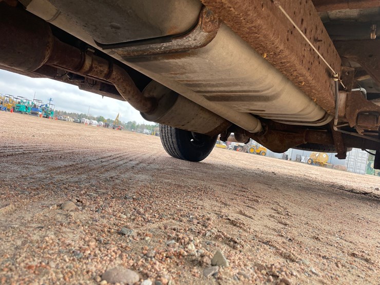 2006-ford-e350-image-13