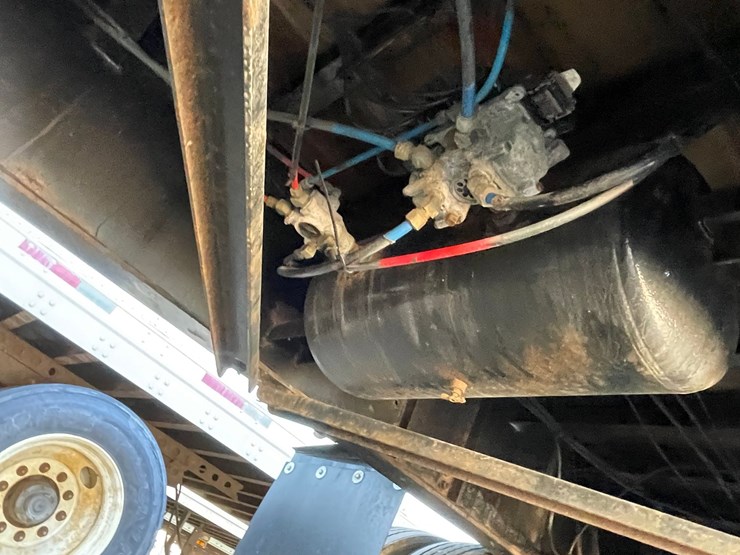 2008-fontaine-48'-flatbed-image-13