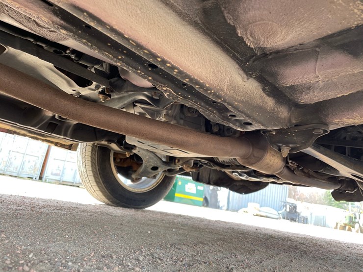 2011-subaru-forester-image-15