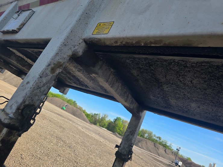 2000-red-river-live-bottom-image-40