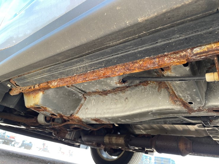 2011-chevrolet-equinox-image-19