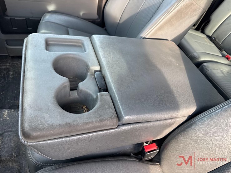 2016-ford-f550-xl-image-29