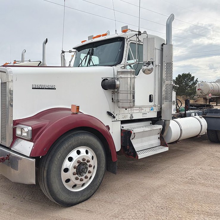 2007 KENWORTH W900L
