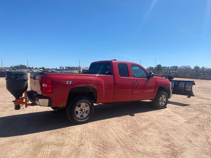 2012-chevrolet-silverado-1500-image-5