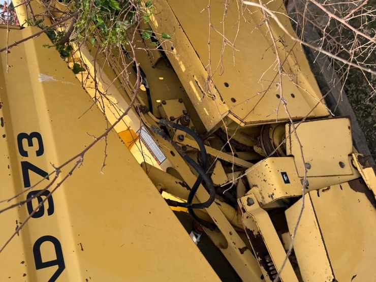 new-holland-973-image-20