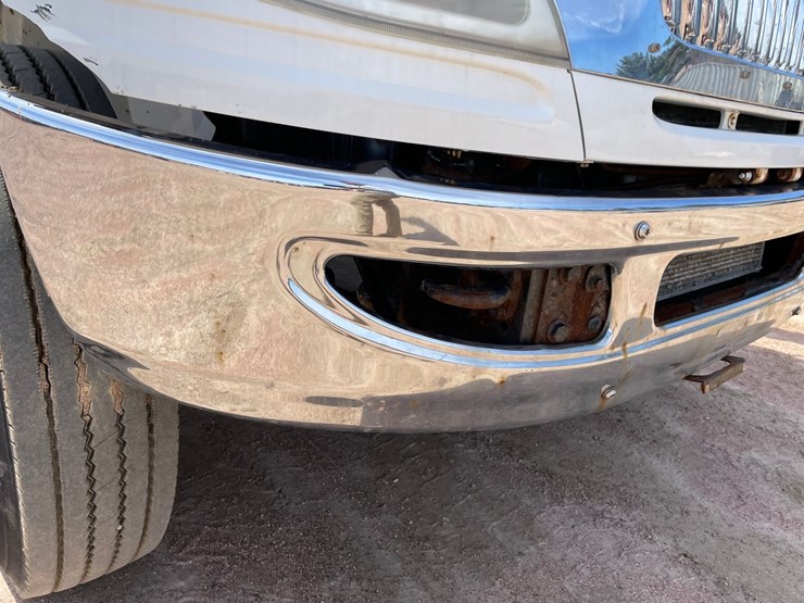 2016-international-durastar-4400-image-16