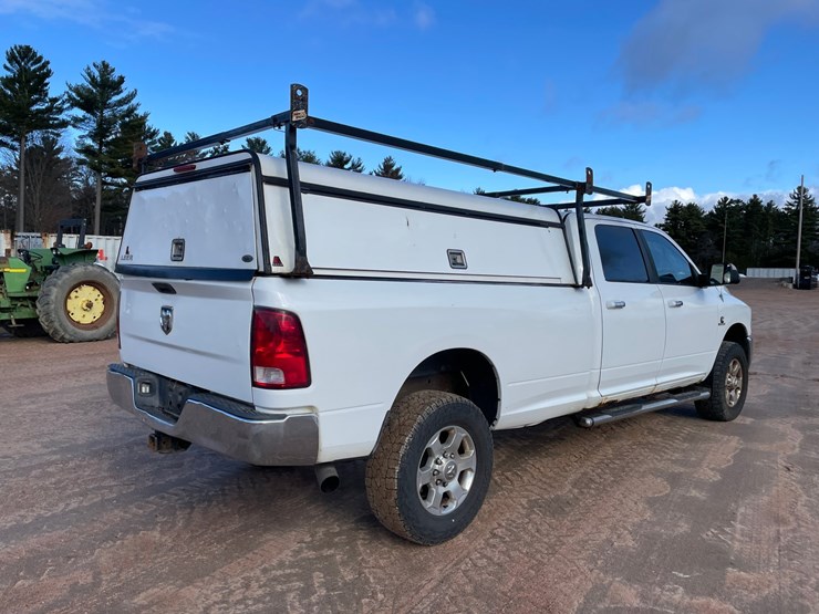 2014-dodge-ram-3500-image-5