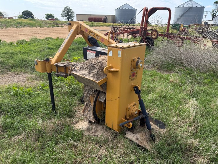 #46932-•-hurricane-26-pto-ditcher-image-4