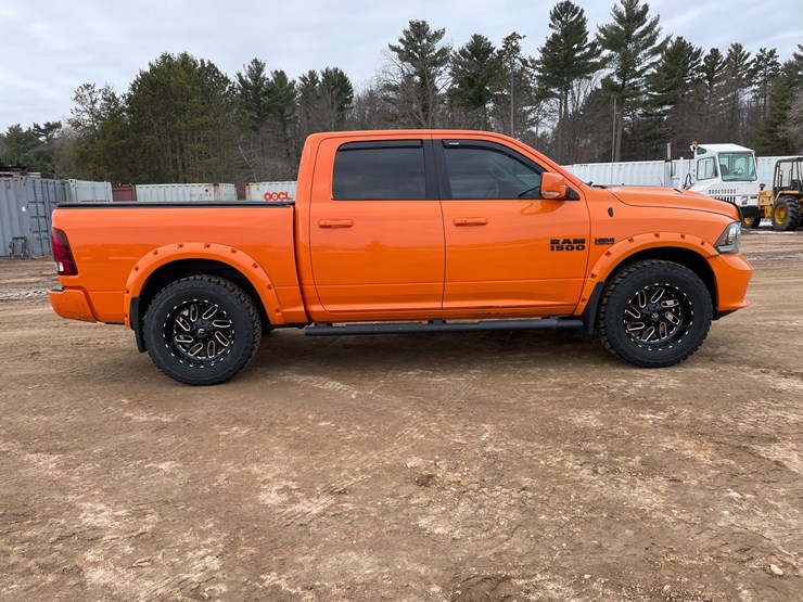 2017-dodge-ram-1500-image-6