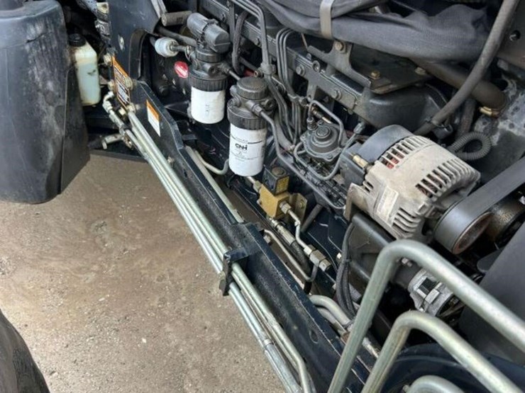 new-holland-tv6070-image-28