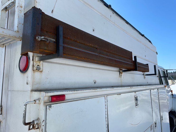 2000-international-4700-image-25