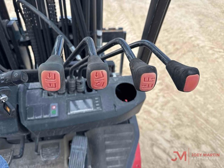 hangcha-cpyd32-xw71f-c-straight-mast-forklift-image-15