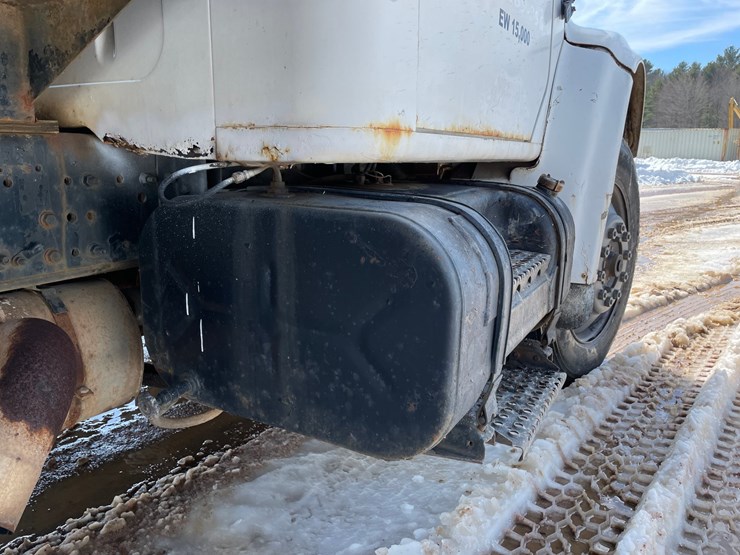 1990-international-4900-image-20