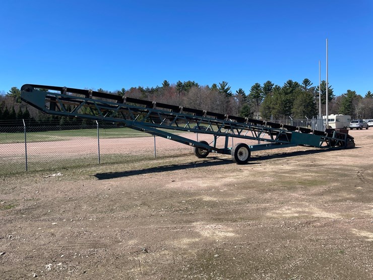 #1143-•-60'-towable-hydraulic-belt-conveyor-image-6