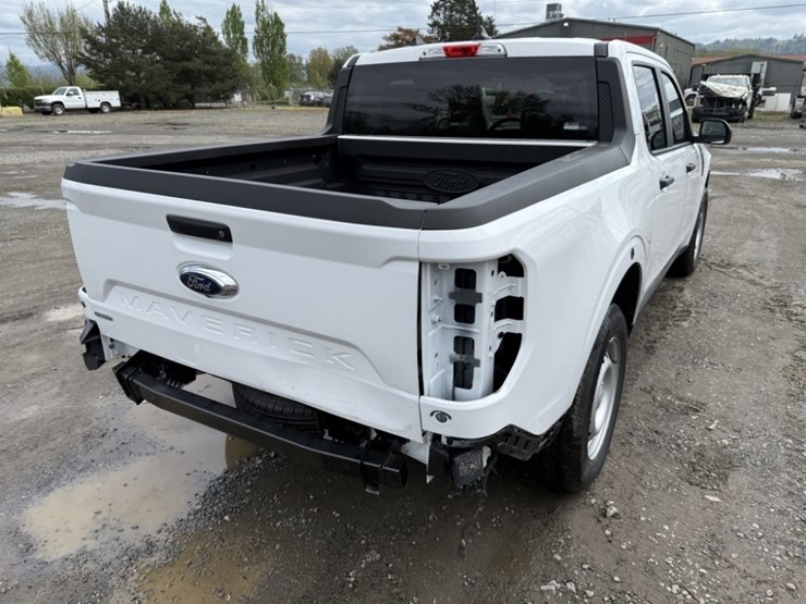 2024-ford-maverick-image-4