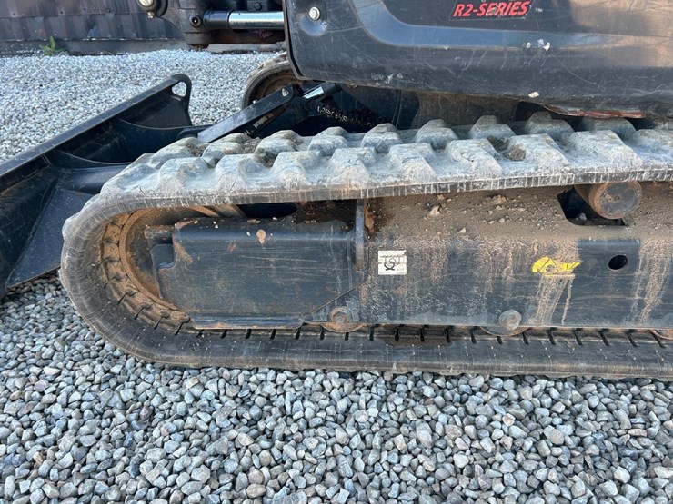 2025-bobcat-e35-image-17