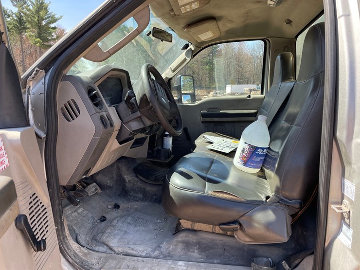 2009-ford-f350-xl-image-43