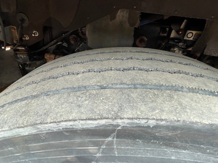 2009-kenworth-w900-image-11